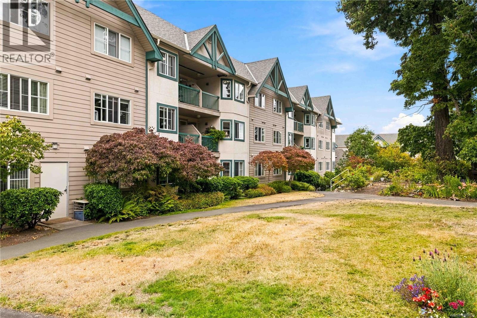 304 290 Island Highway, View Royal