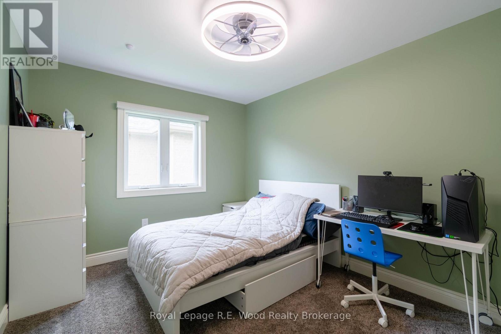 9 POLLARD STREET - 15
