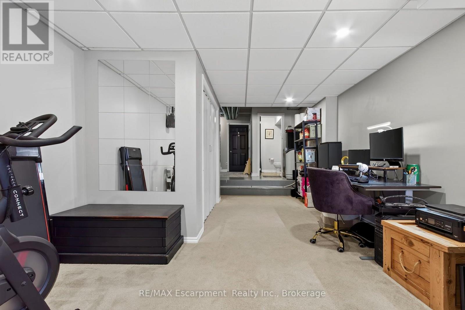 #425 895 MAPLE AVENUE - Image 41