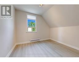 21 Centre Street S, Brampton, ON L6W2X7 Photo 14