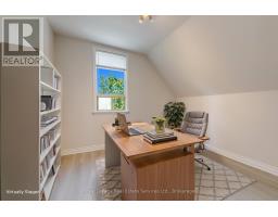 21 Centre Street S, Brampton, ON L6W2X7 Photo 15