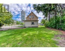 21 Centre Street S, Brampton, ON L6W2X7 Photo 25