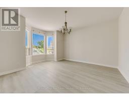 21 Centre Street S, Brampton, ON L6W2X7 Photo 7