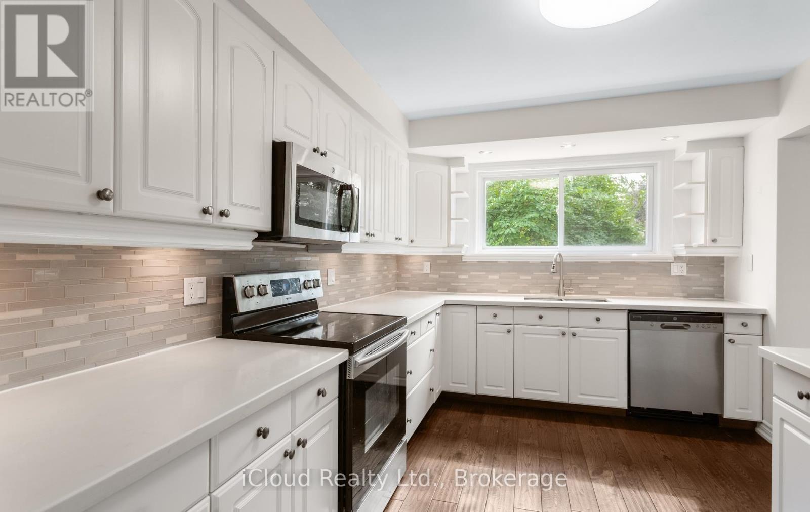 588 WALKERS LINE - Image 17