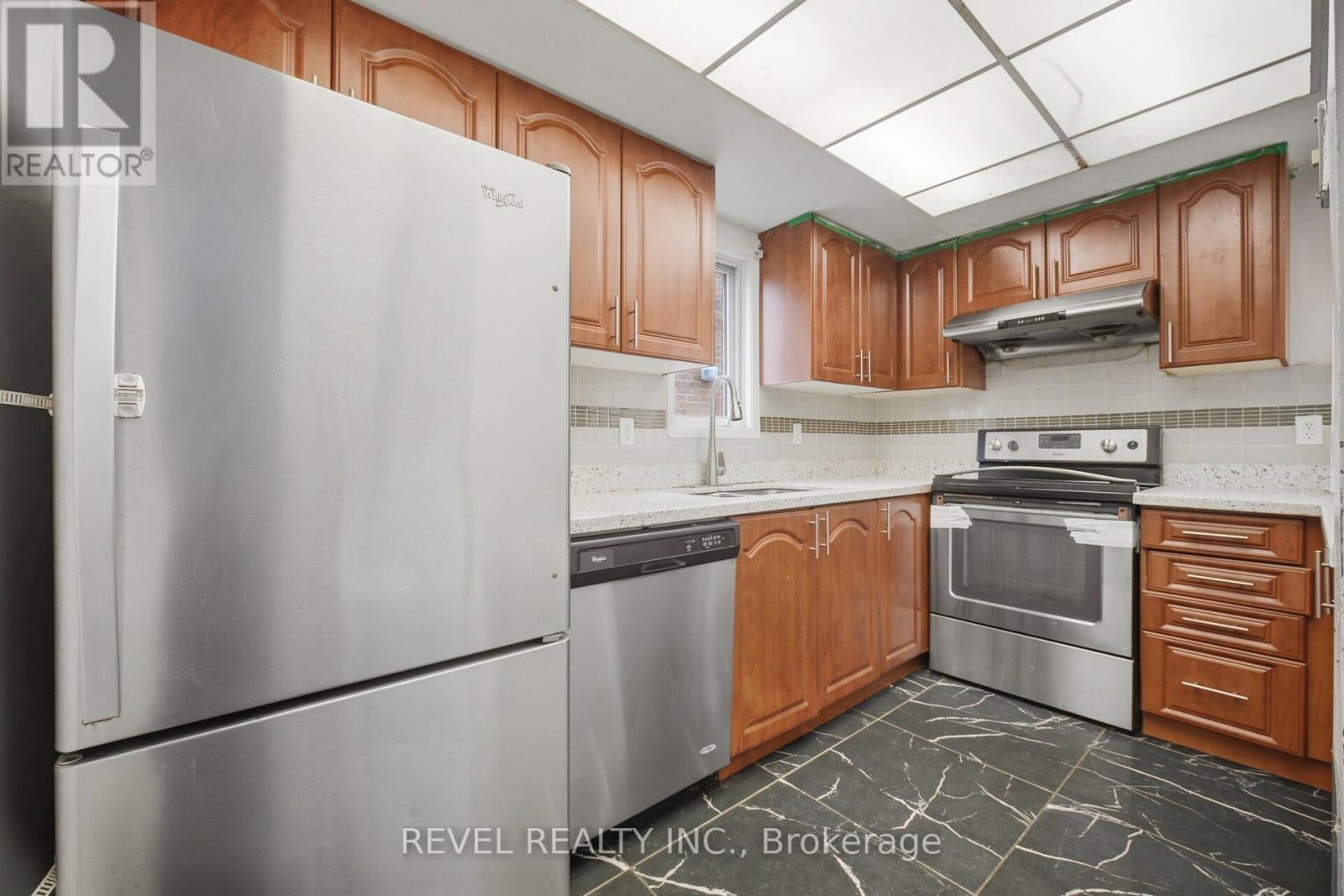 5633 CORTINA CRESCENT - 10