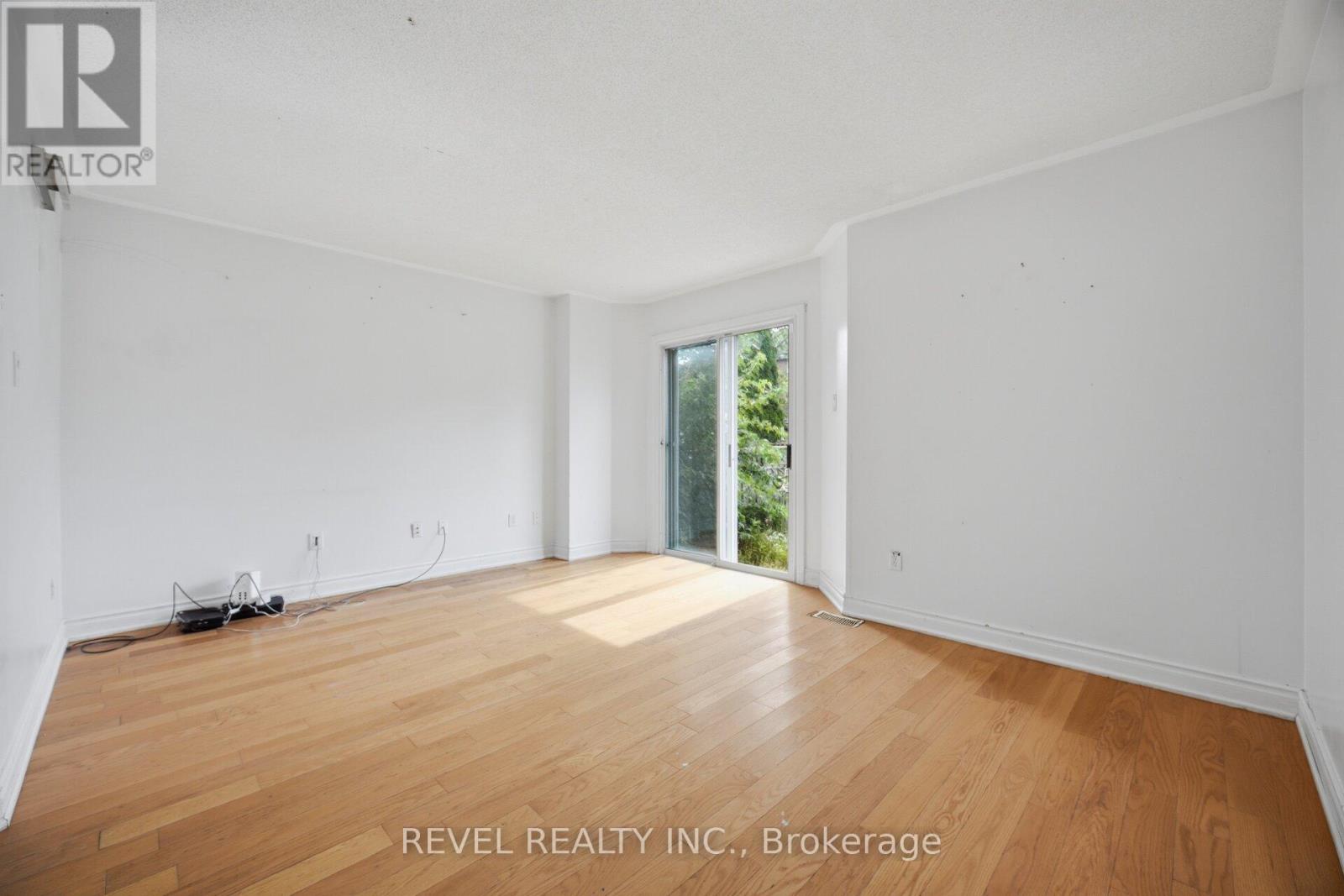 5633 CORTINA CRESCENT - 13