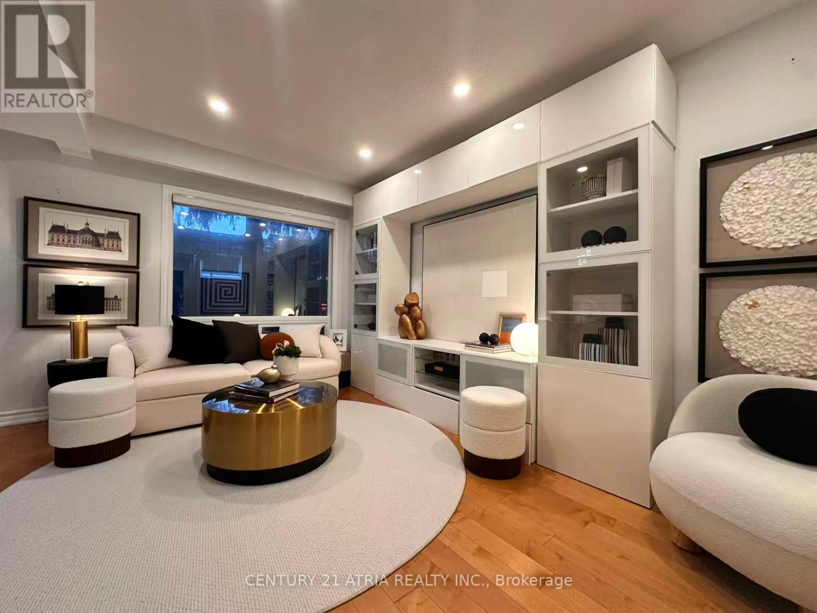 Photo of 19 Aspenwood Drive