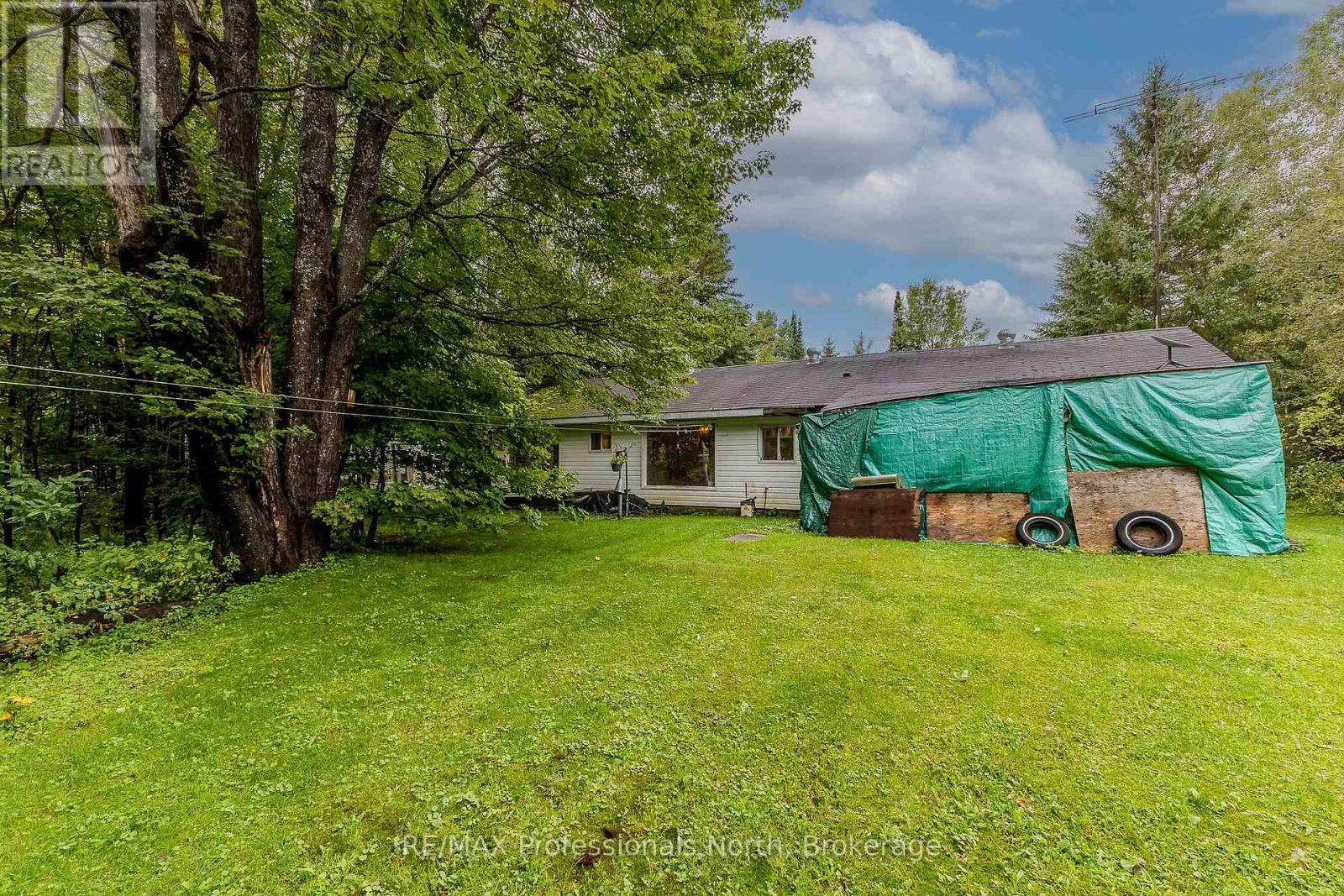 3120 GELERT ROAD - 39