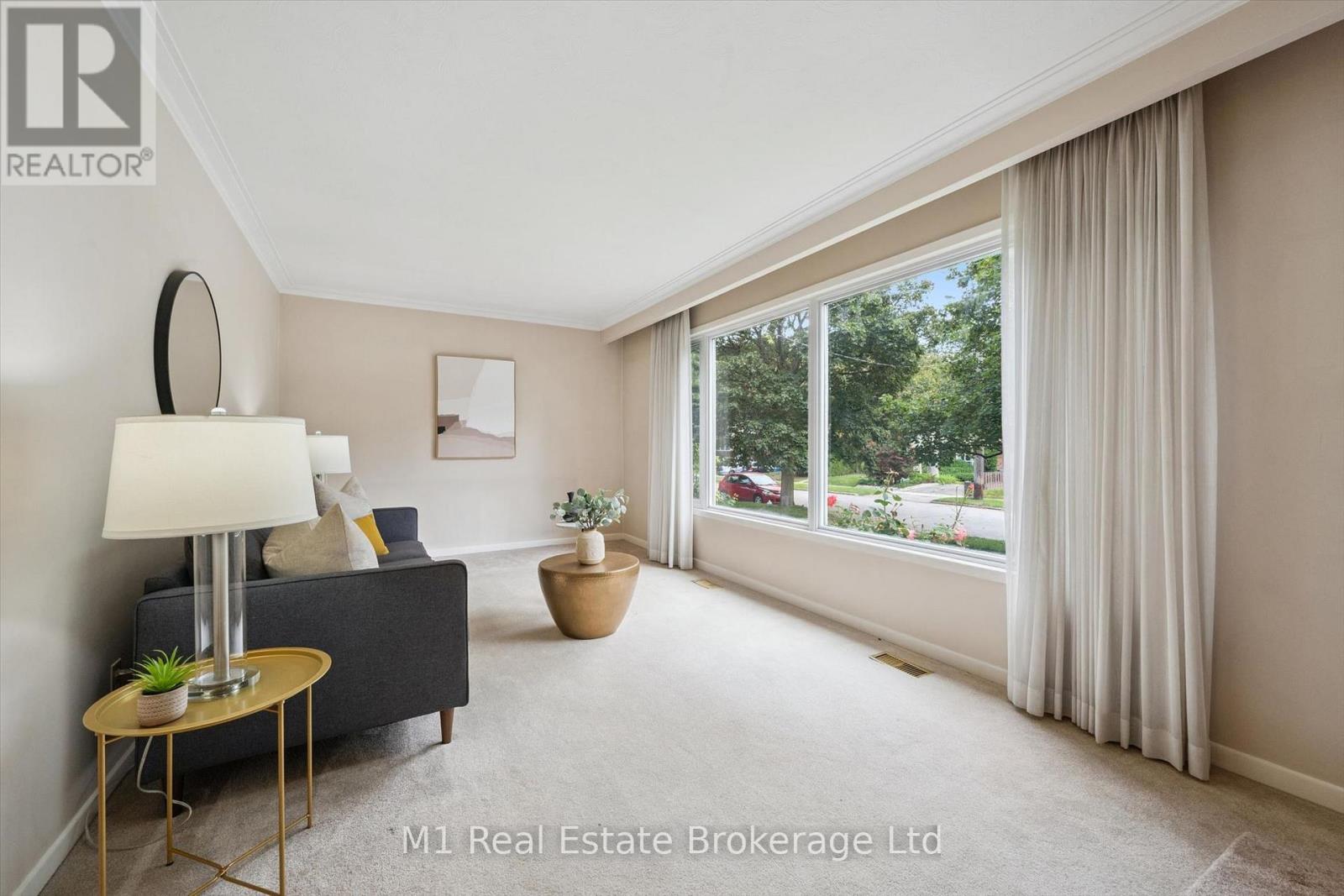 9 CEDAR STREET - 9