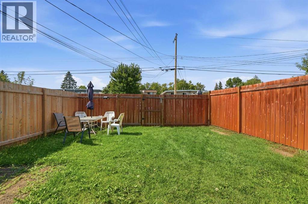 2615/2613 39 Street SE - 41