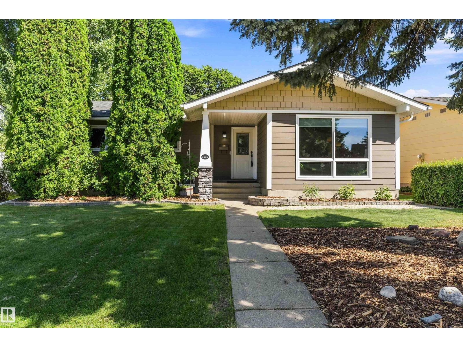 3839 117 ST NW - 1