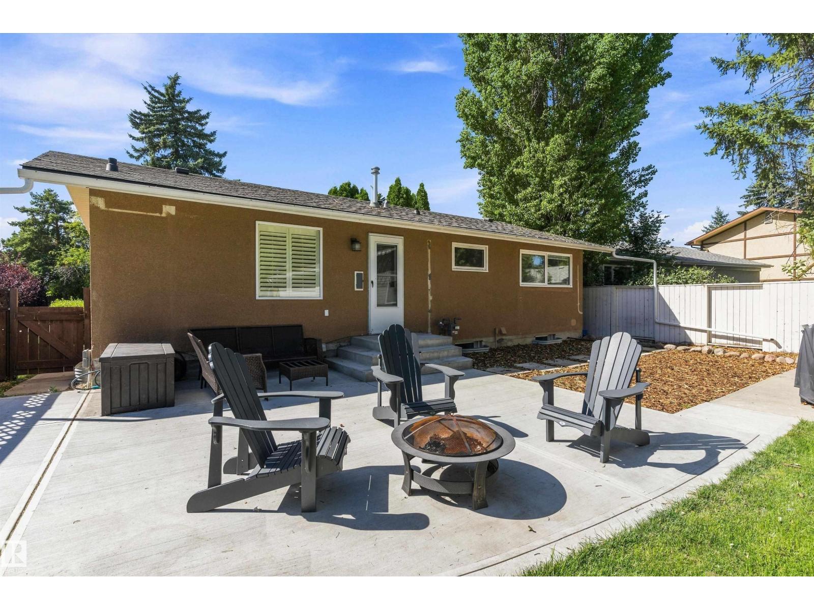 3839 117 ST NW - 34