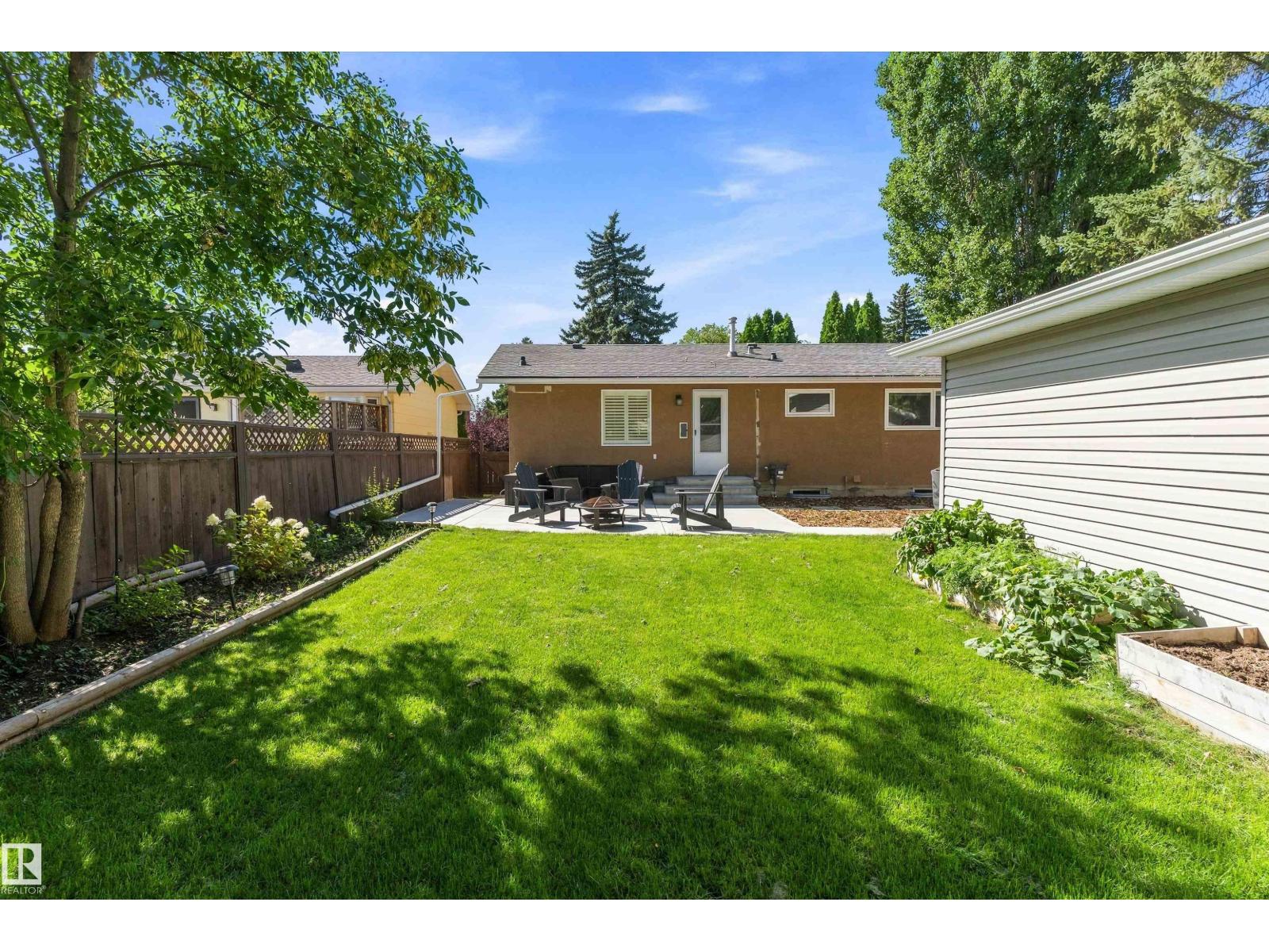 3839 117 ST NW - 41