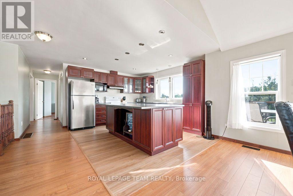 41 DOMBROSKIE ROAD - 10