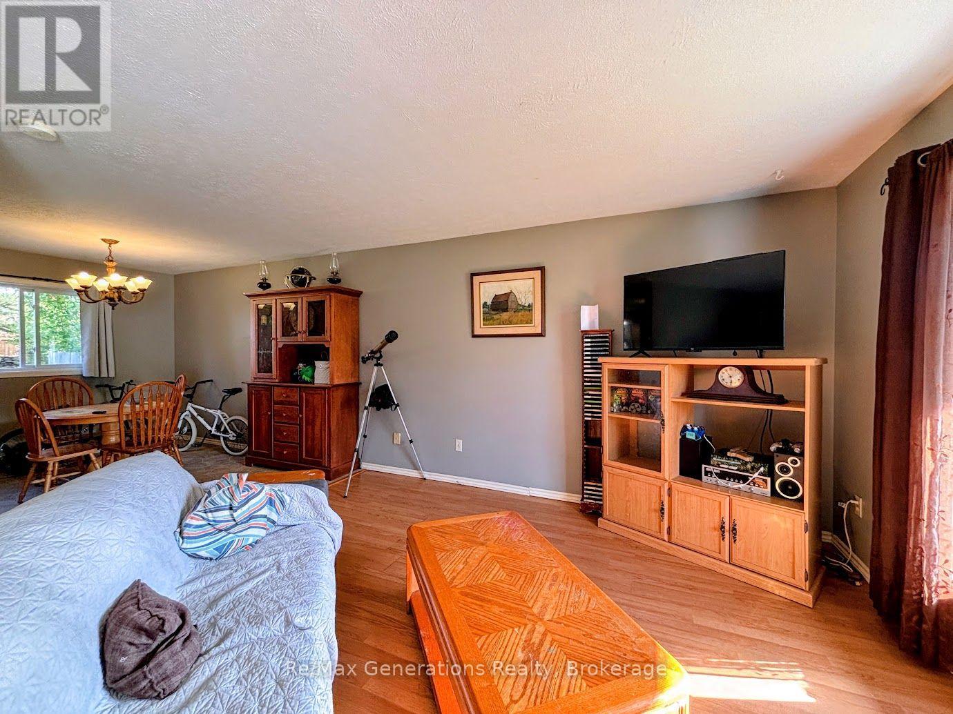 72 HEMLO DRIVE, Marathon — photo 8