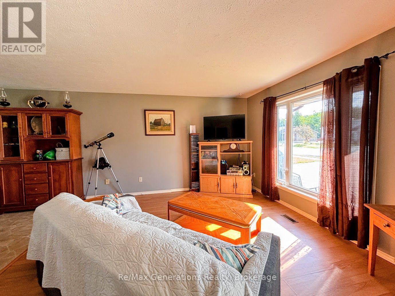 72 HEMLO DRIVE, Marathon — photo 9