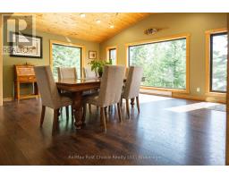 Family room - 40 Tvo Road, Sioux Narrows Nestor Falls, ON P0X1N0 Photo 11