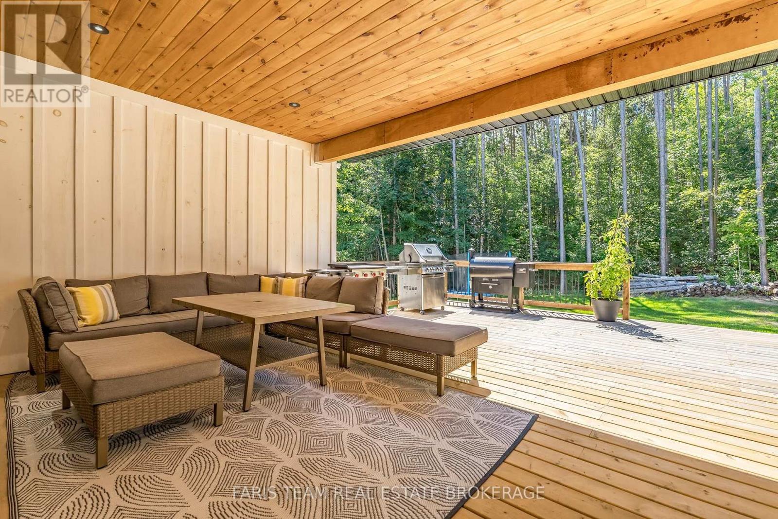 50 BEAUFORT CRESCENT - 29