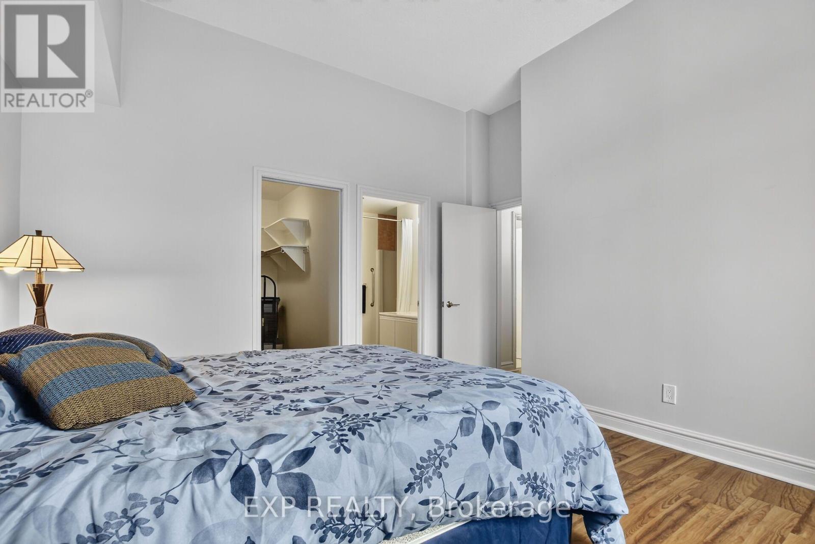 #405 1 ROSAMOND STREET E - Image 18