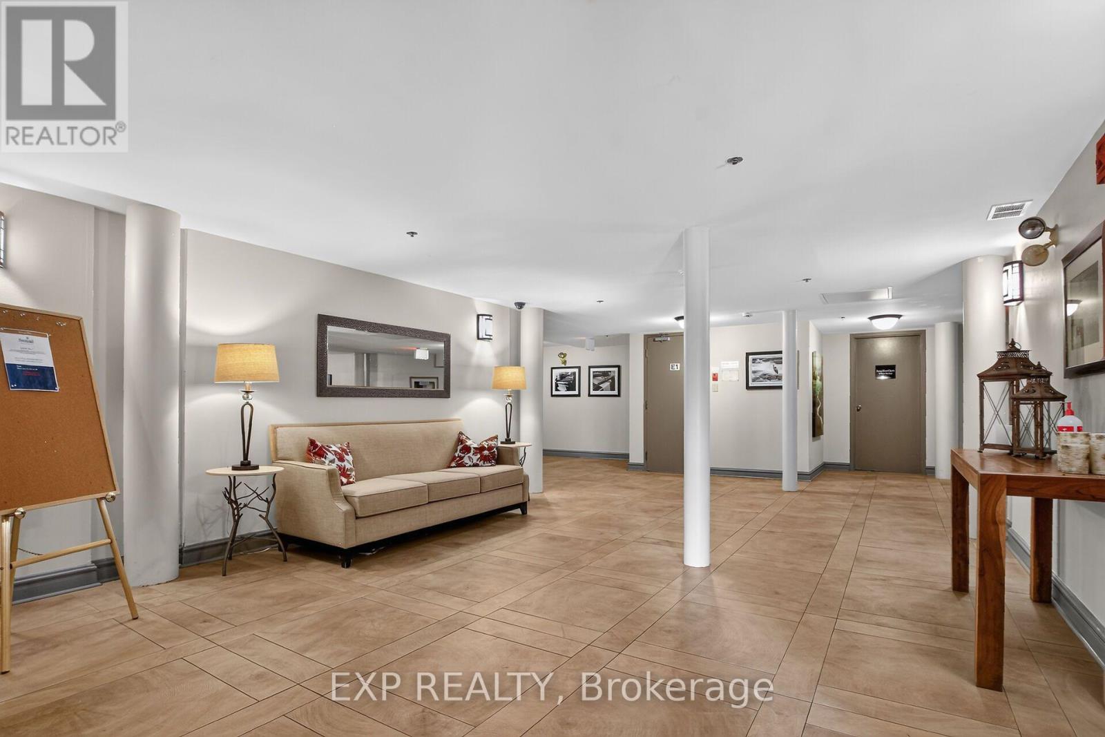 #405 1 ROSAMOND STREET E - Image 29
