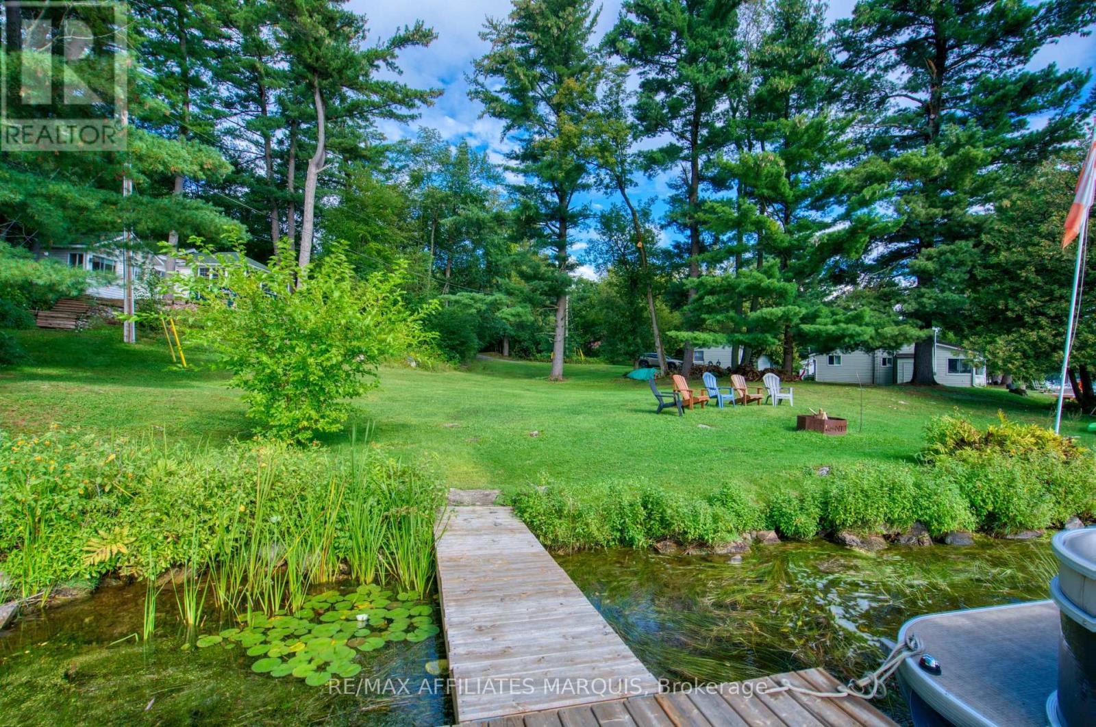 54 THOMPSON LANE - Image 25