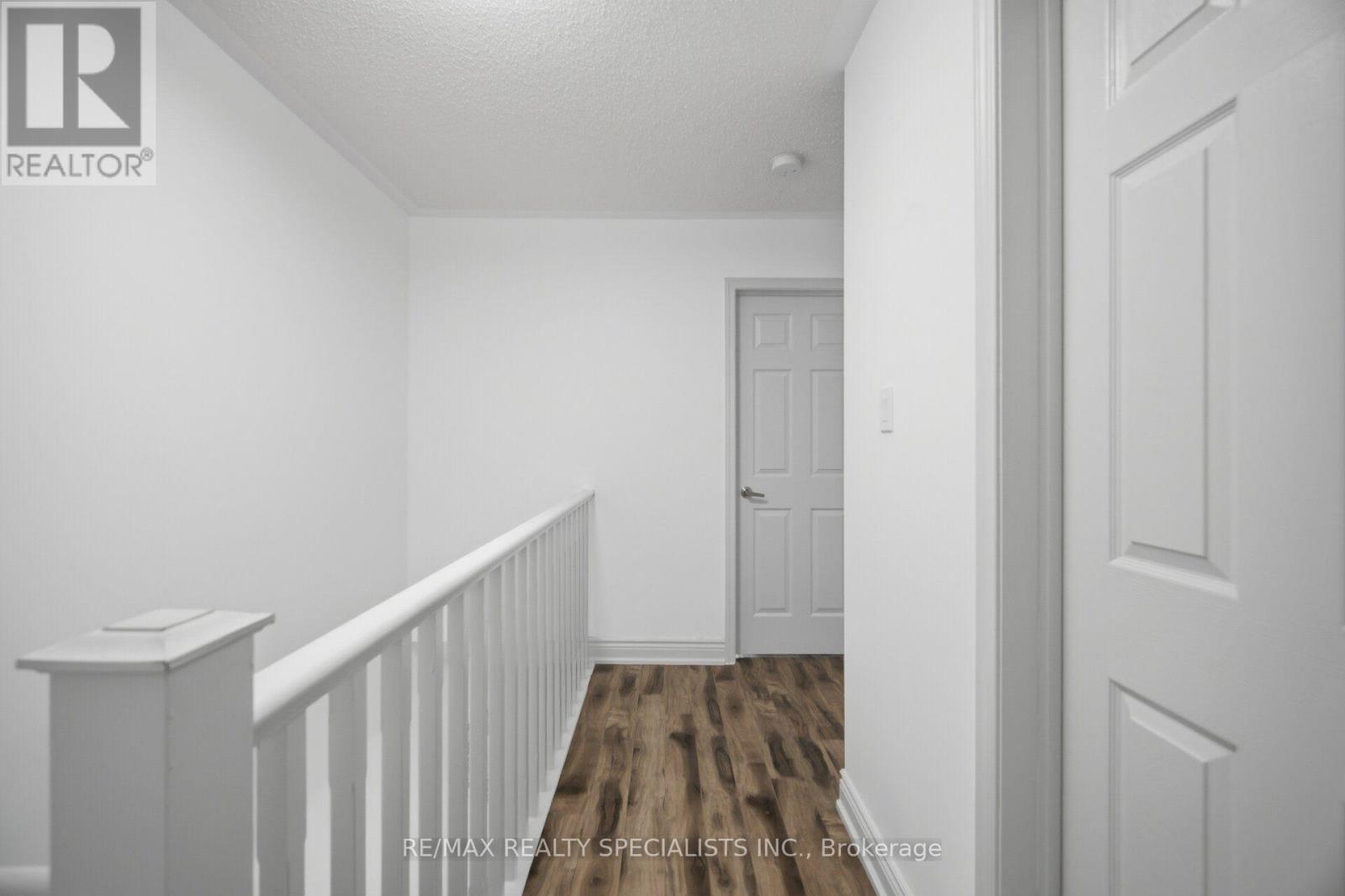 220 MORTIMER CRESCENT - 26