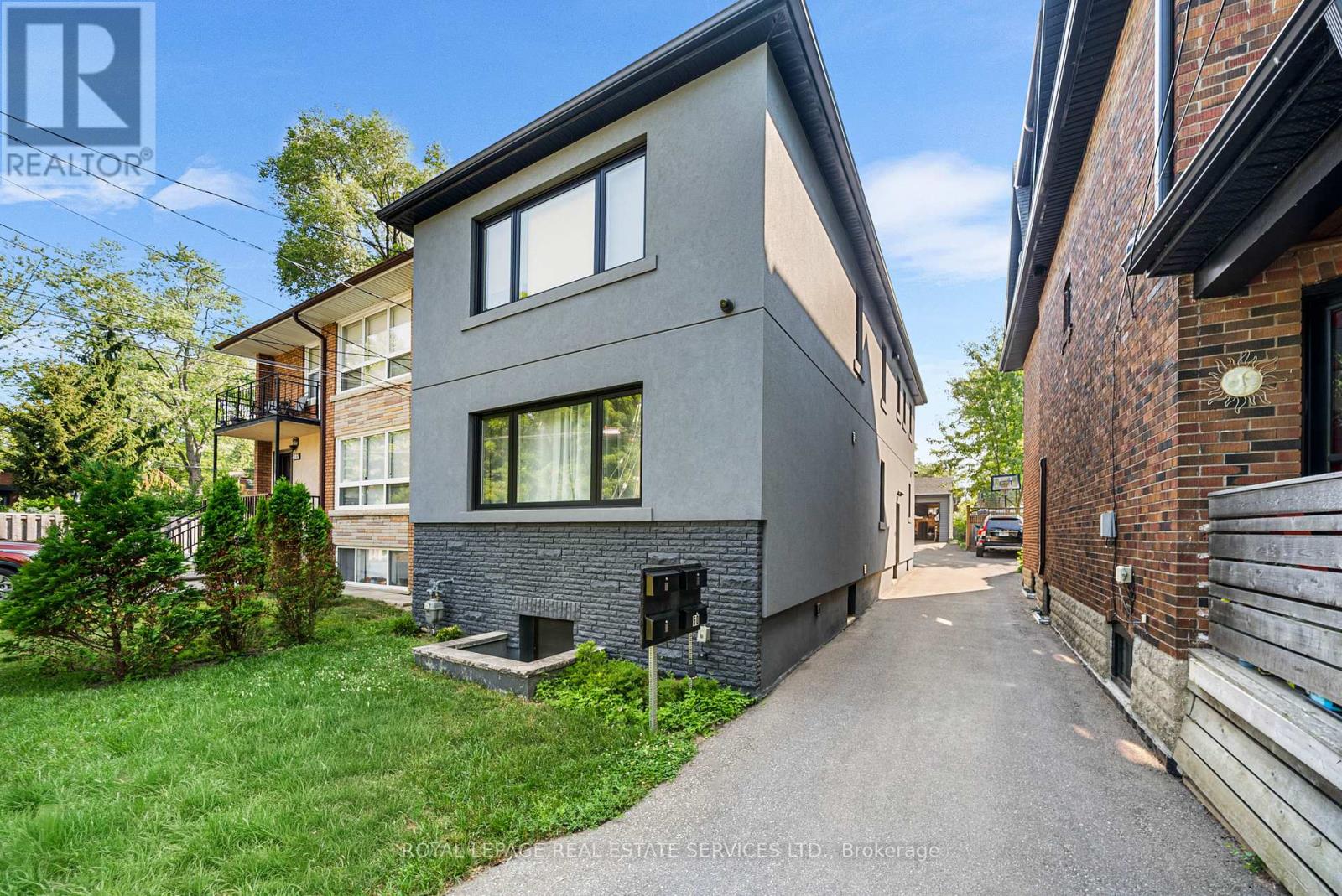 Photo of 50 Arcadian Circle