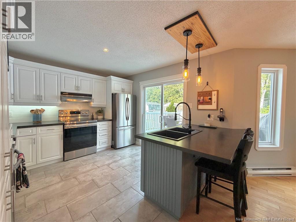 976 Huards - Image 22