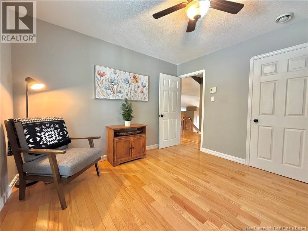 976 Huards - Image 37