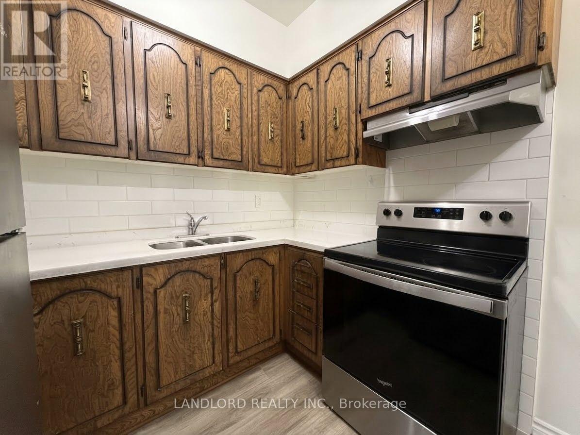 2 - 73 RONCESVALLES AVENUE, Toronto (Roncesvalles) — photo 9