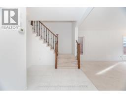 565 Sundew Drive, Waterloo, ON N2V0B9 Photo 13