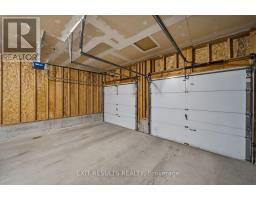 5b Kemp Drive, Ottawa, ON K1T3W9 Photo 39