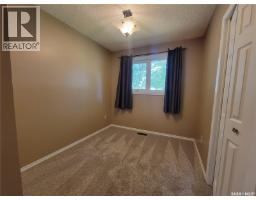 Bedroom - 2212 95th Street, North Battleford, SK S9A3K5 Photo 13