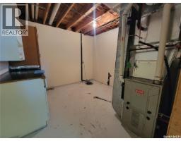 2212 95th Street, North Battleford, SK S9A3K5 Photo 26