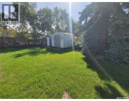2212 95th Street, North Battleford, SK S9A3K5 Photo 35