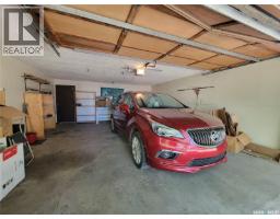 2212 95th Street, North Battleford, SK S9A3K5 Photo 38