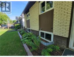 2212 95th Street, North Battleford, SK S9A3K5 Photo 39