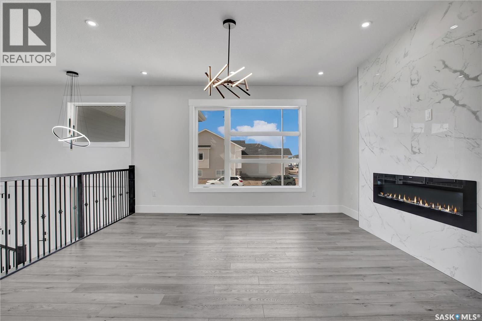 836 Ballesteros CRESCENT - 5