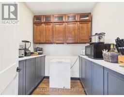 7 Weiss Drive, South Bruce, ON N0G1W0 Photo 12