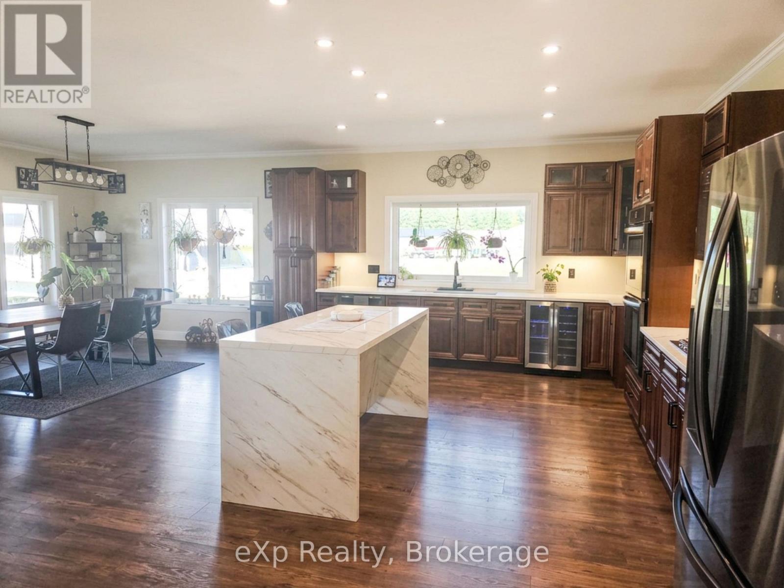 7 WEISS DRIVE, South Bruce — photo 6