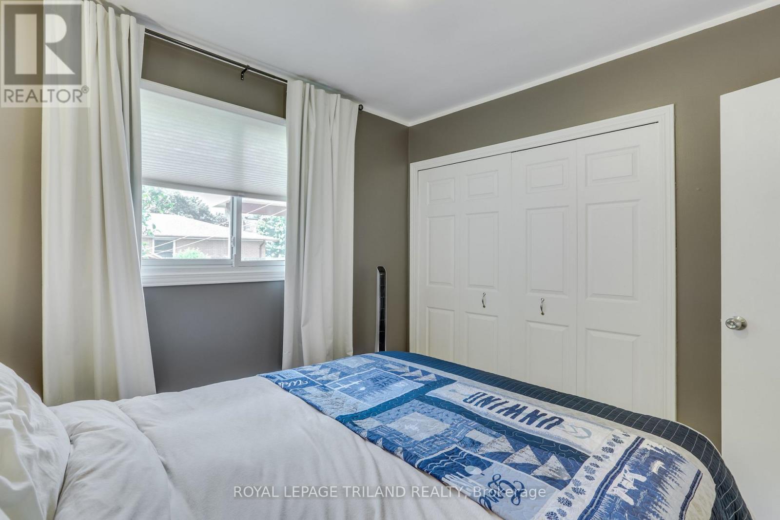 224 MCKELLAR STREET - 23