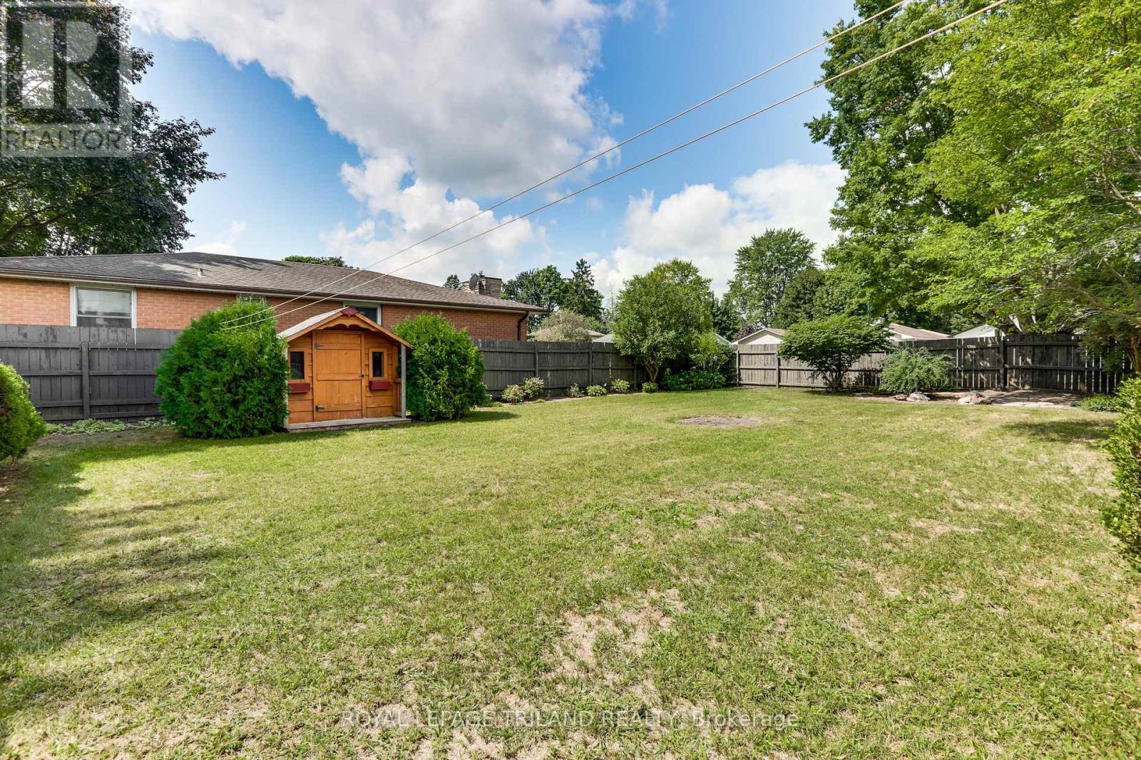 224 MCKELLAR STREET - Image 36