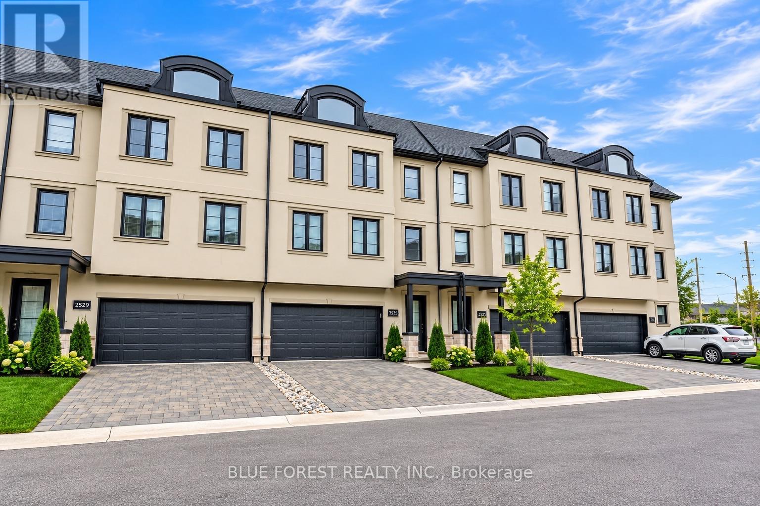 Property for sale at 33 - 2525 MEADOWLANDS WAY