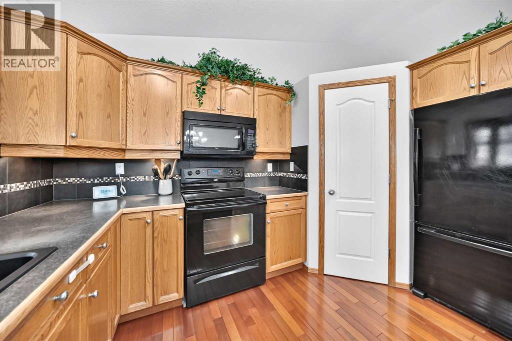 Listing photo – 4486 54A Avenue Crescent, Innisfail