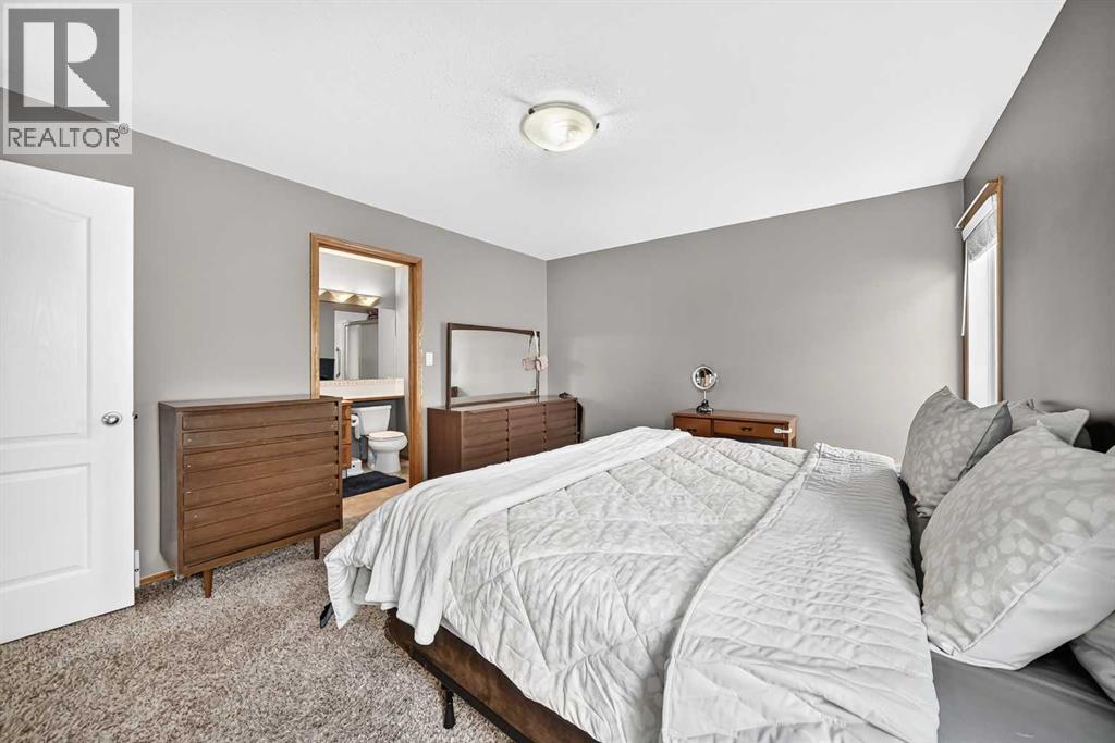 4486 54A Avenue Crescent - 15