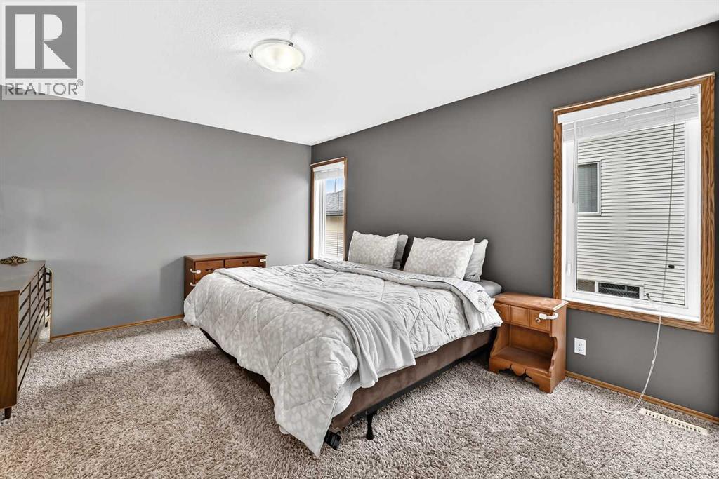 Listing photo – 4486 54A Avenue Crescent, Innisfail
