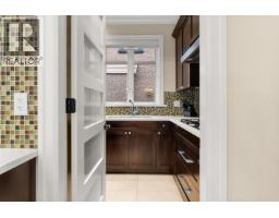 1041 W 58th Avenue, Vancouver, BC V6P1V9 Photo 13