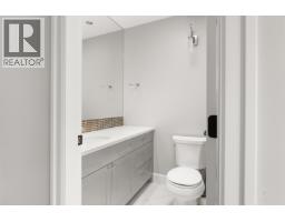 1041 W 58th Avenue, Vancouver, BC V6P1V9 Photo 24