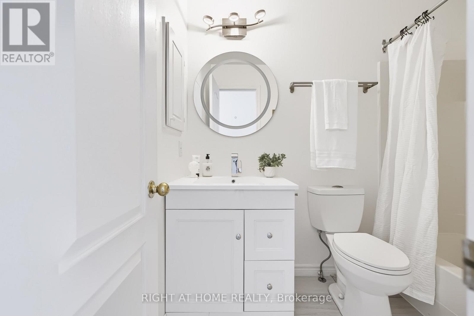 105 CRAMPTON DRIVE - 23