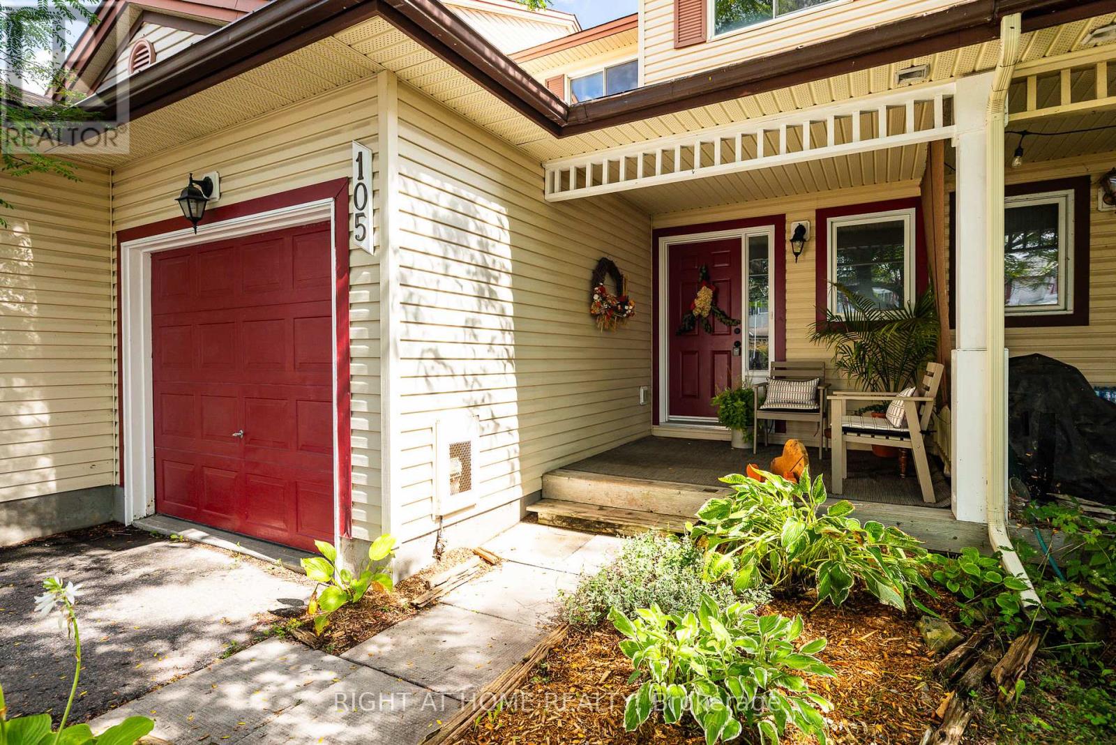 105 CRAMPTON DRIVE - 3